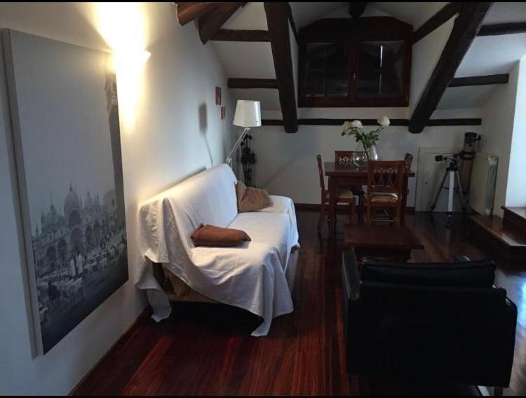 Stylish Penthouse Apartment In Venice Lido, 10 Minutes From Saint Marks Square Venezia Lido Esterno foto