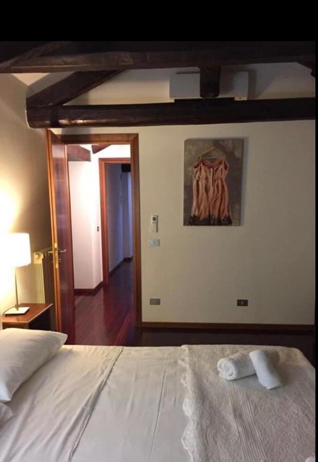 Stylish Penthouse Apartment In Venice Lido, 10 Minutes From Saint Marks Square Venezia Lido Esterno foto